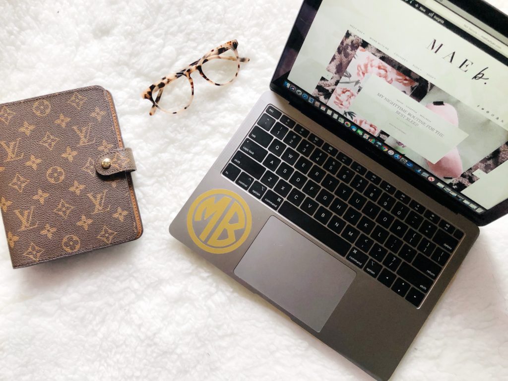 How I use my Louis Vuitton MM Agenda as my financial planner